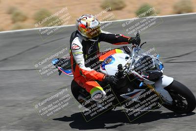 media/Apr-10-2022-2WTD (Sun) [[4bff611ff4]]/2-B/session 2 turn 6/